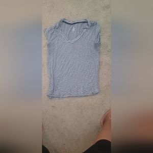 Women's V neck tshirt